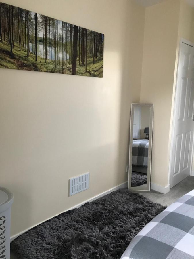 No 5 Newly Refurbished 4 Bedroom House Cononbridge Exterior photo